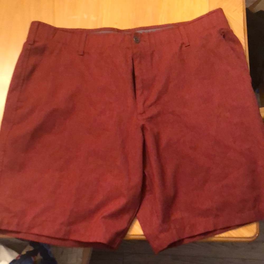 Men’s red shorts